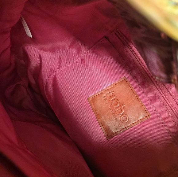 Hobo - Picture 5 of 6